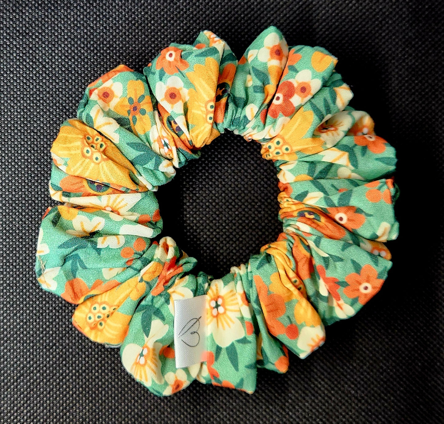 Scrunchies M