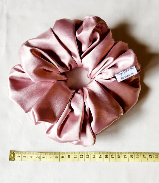 Mega Scrunchies by Joannie