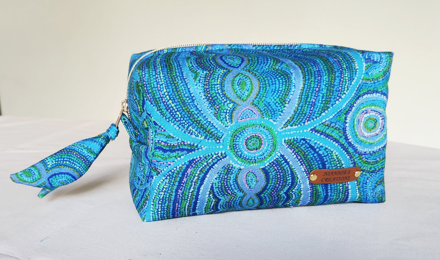 Boxy Carry-All Bags
