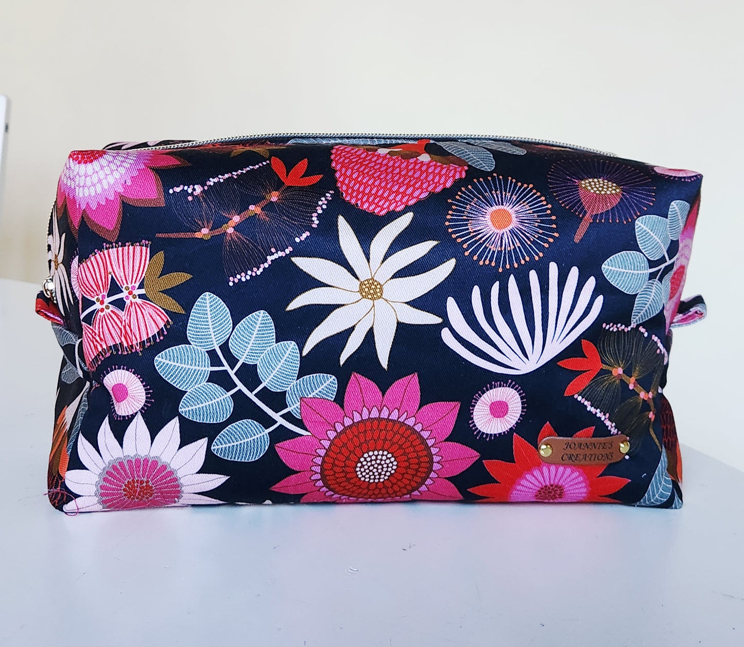Summer Wildflower Large carry-all bag