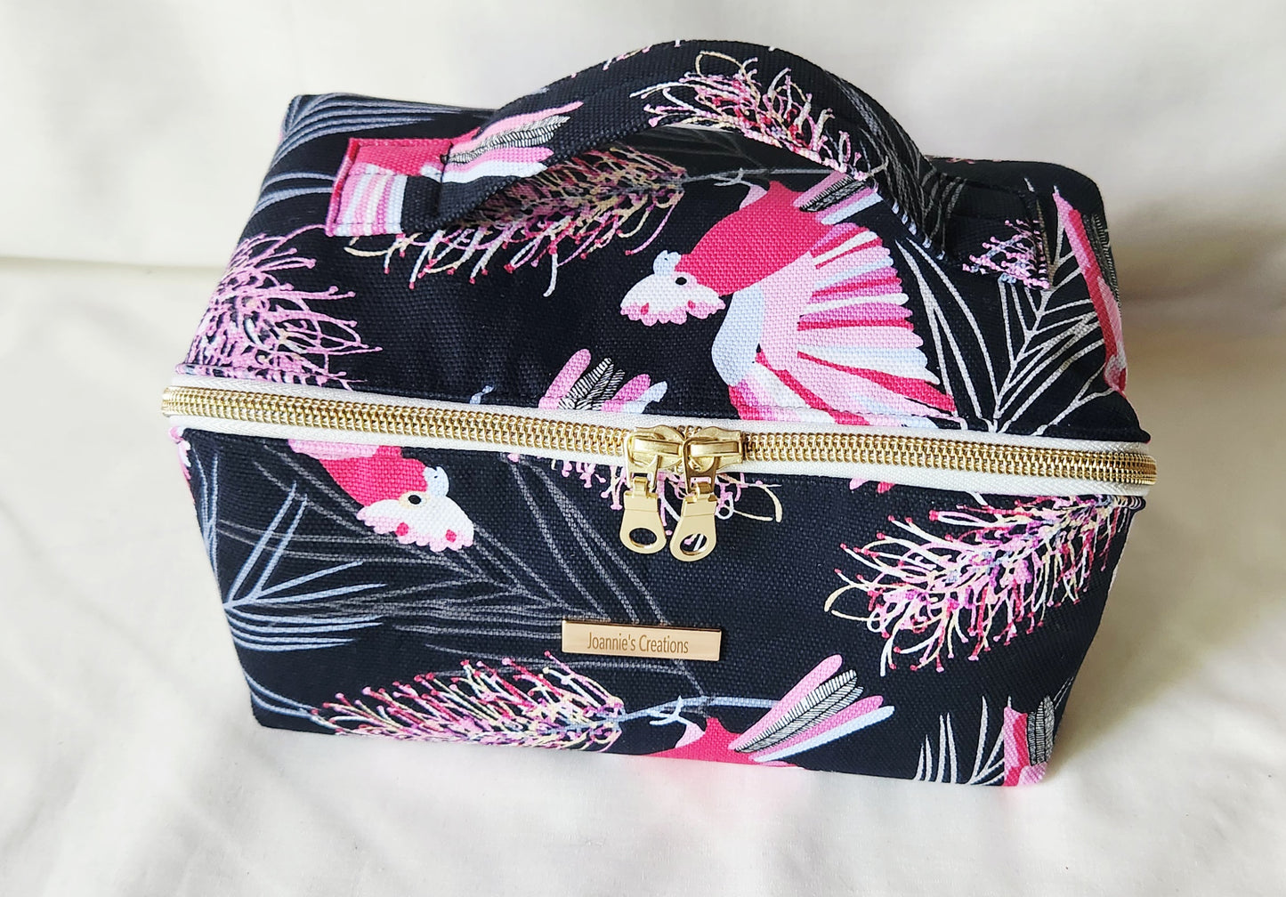 Open-wide carry-all bag