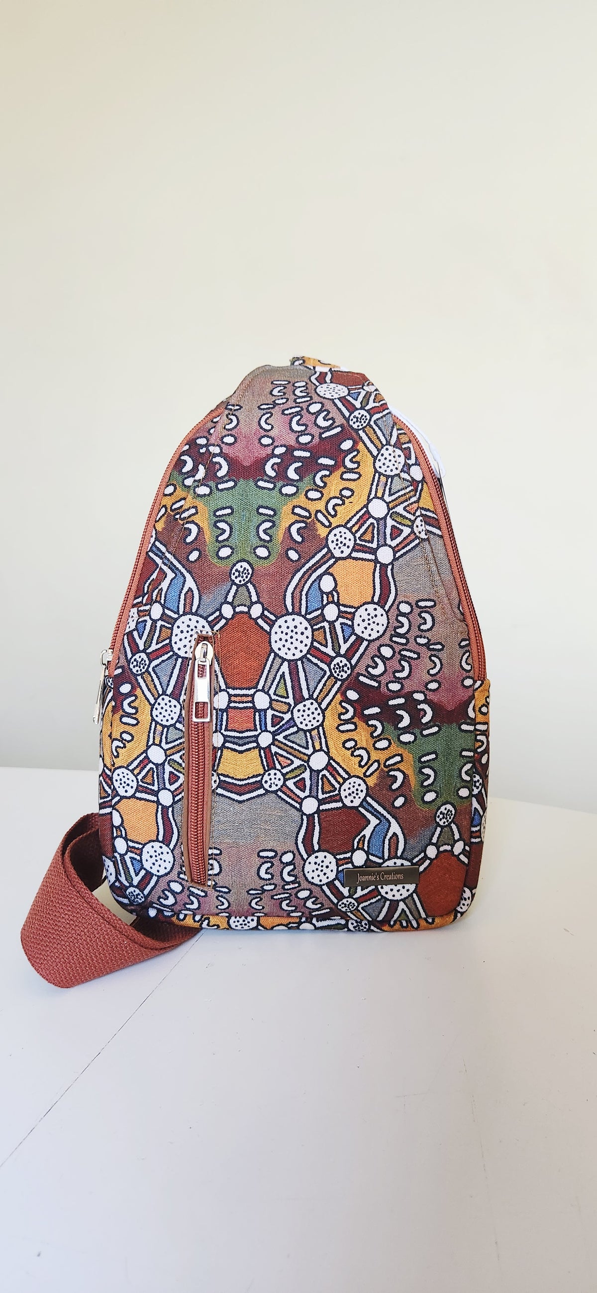 Everyday Utility Sling:
A versatile unisex chest & crossbody bag
