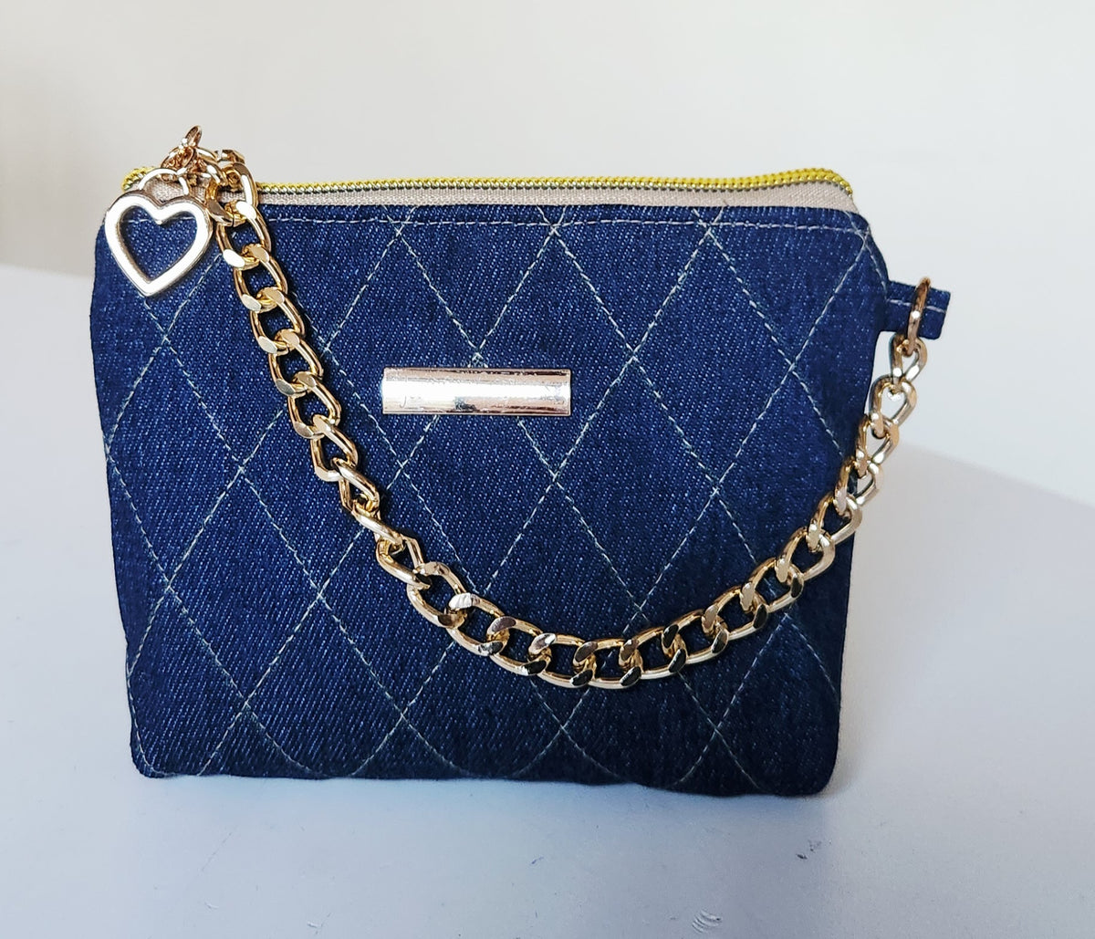 Small clutch