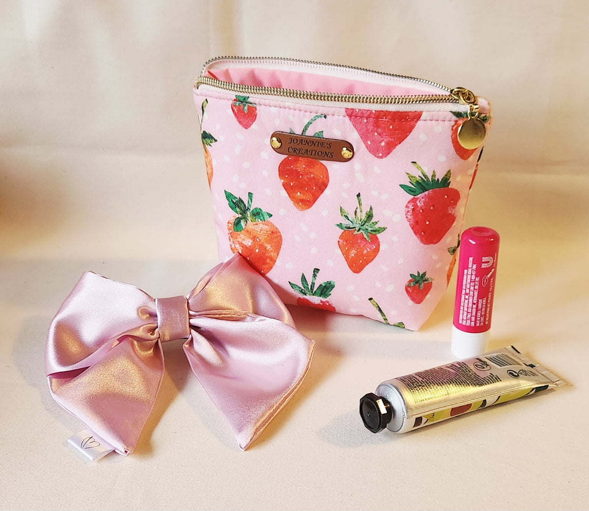 Bow and Pouch Set