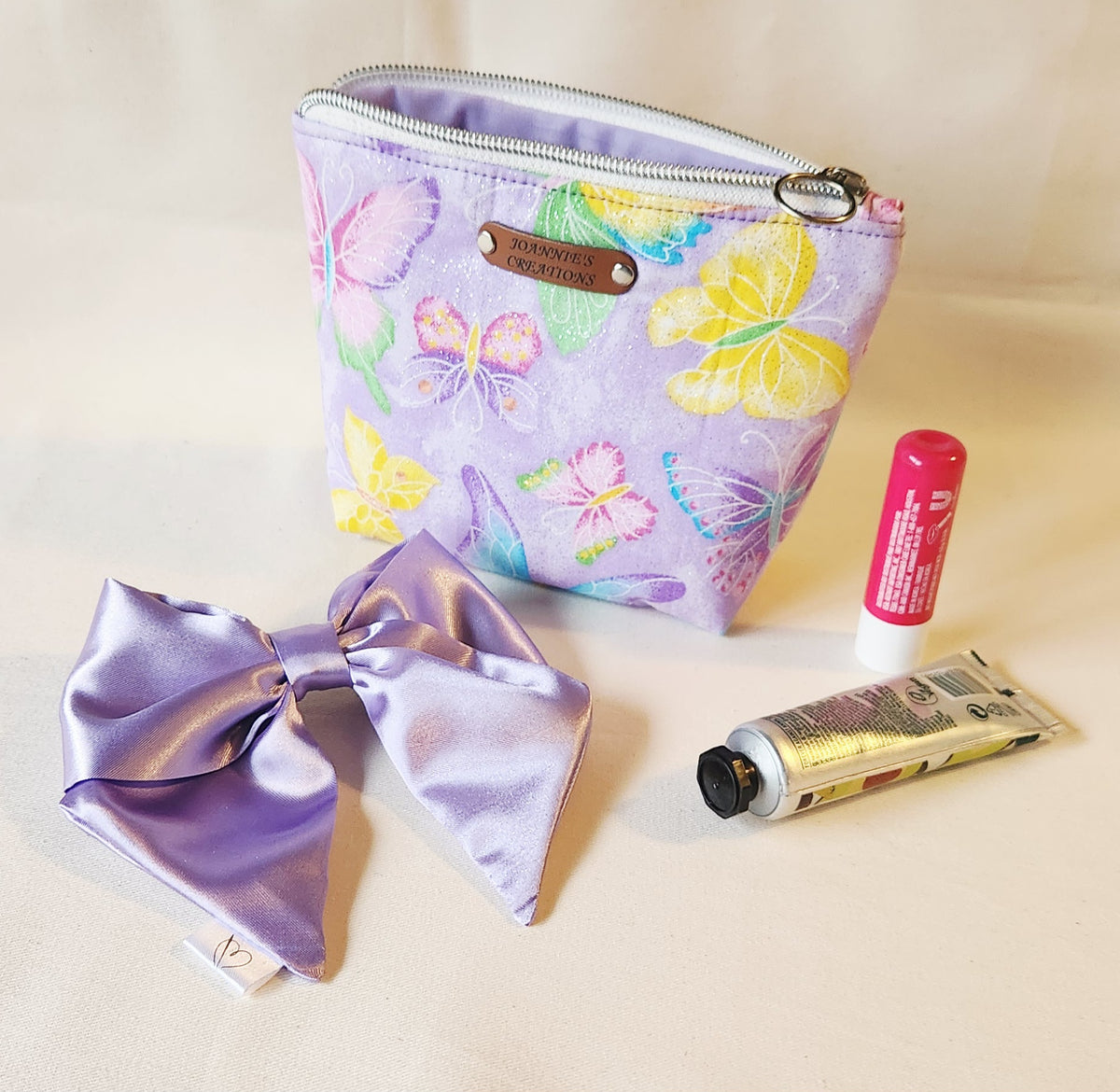 Bow and Pouch Set